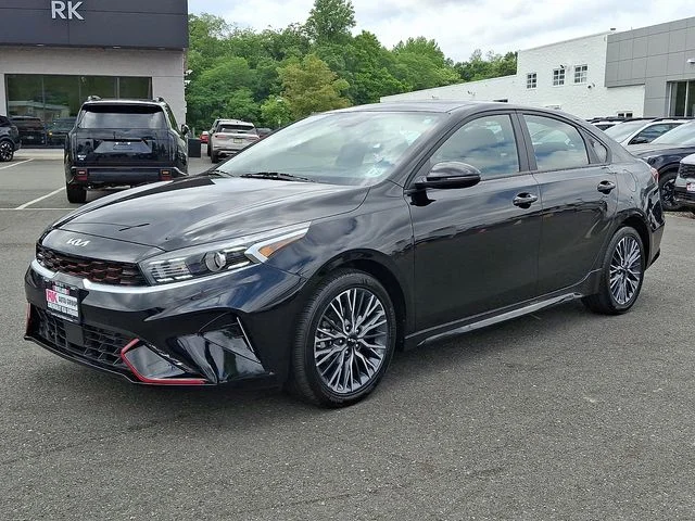 Used 2024 Black Kia GT-Line image 4