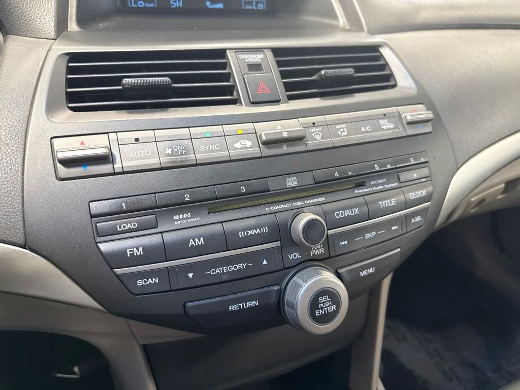 Used 2010 Gray Honda EX-L image 17