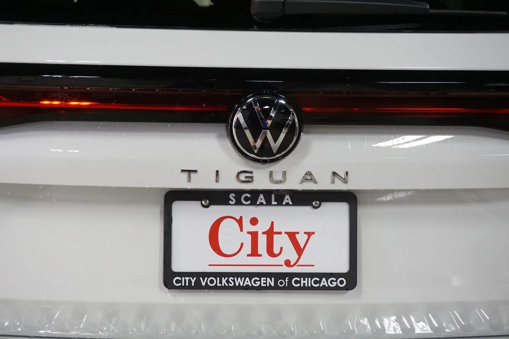 New 2026 Pure White Volkswagen 2.0T S image 31