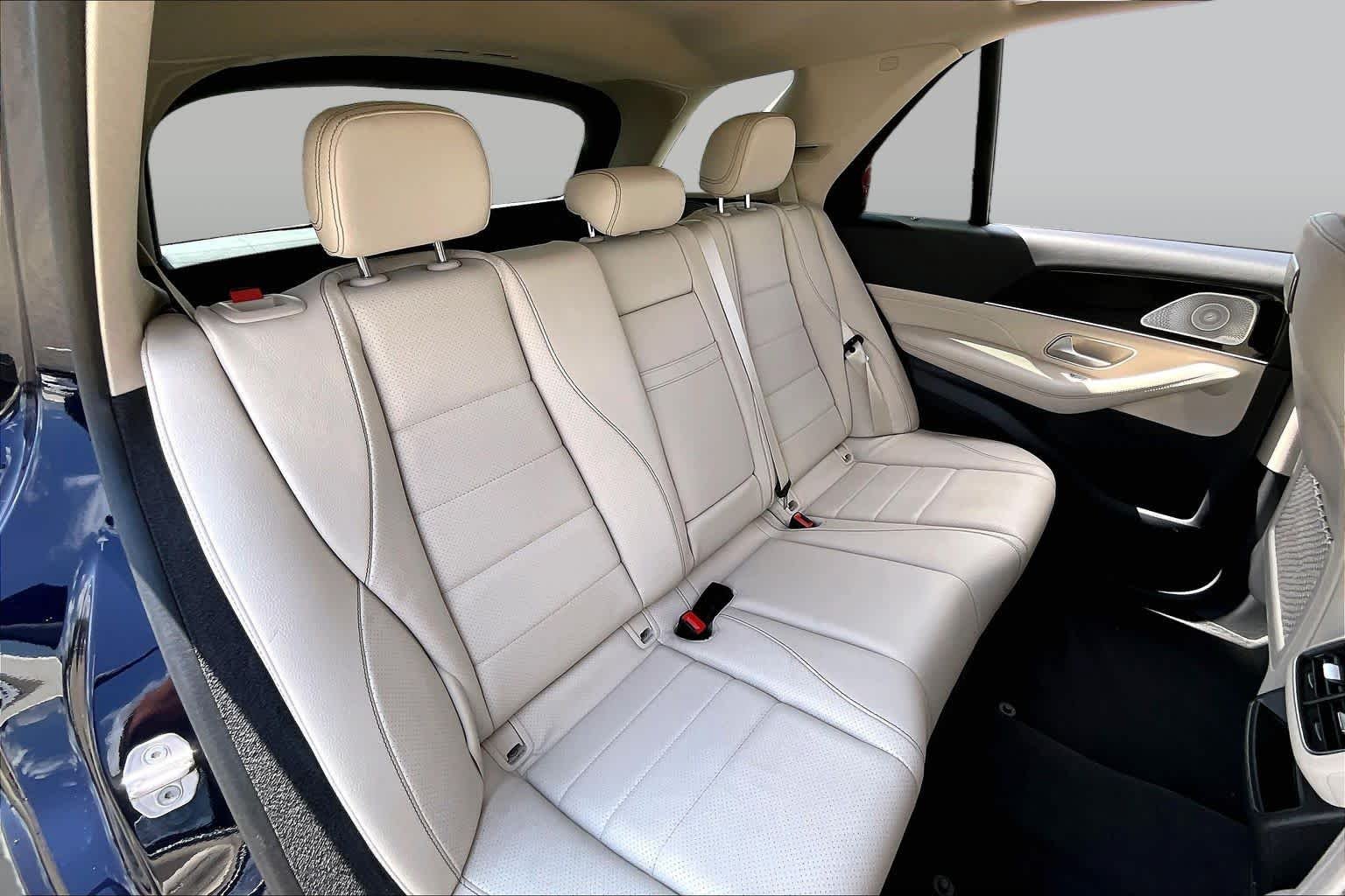 Used 2020 Lunar Blue Metallic Mercedes-Benz GLE 350 image 17