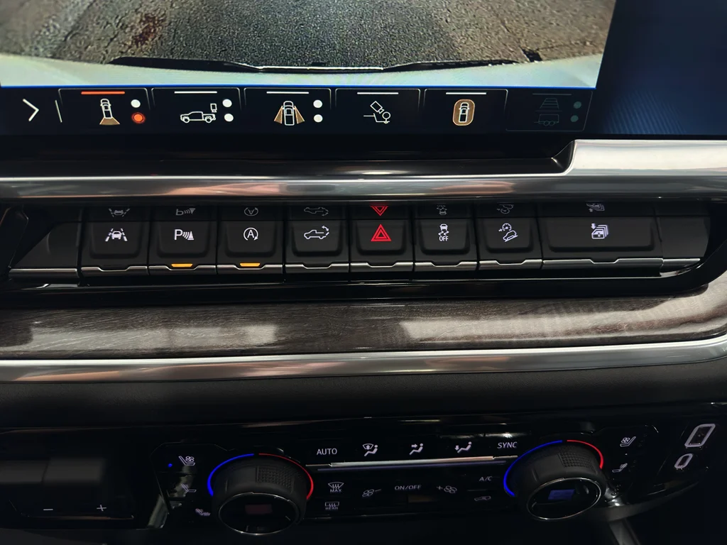 2026 Chevrolet Silverado 1500 LTZ - Photo 27