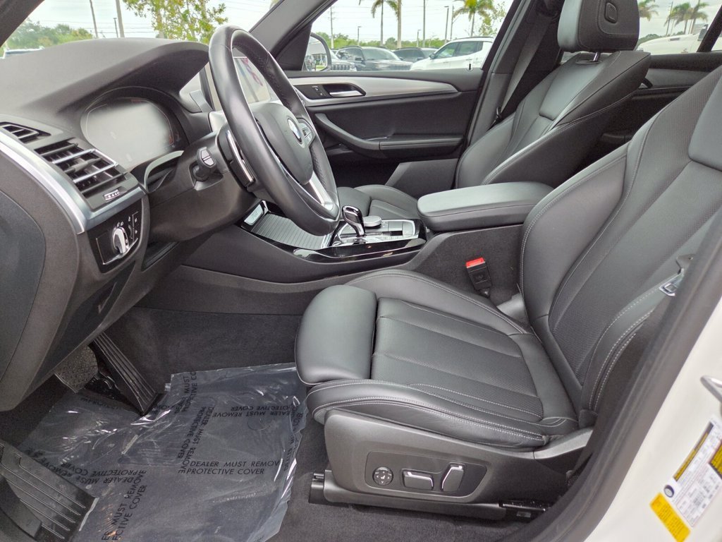 Used 2024 Mineral White Metallic BMW sDrive30i image 28