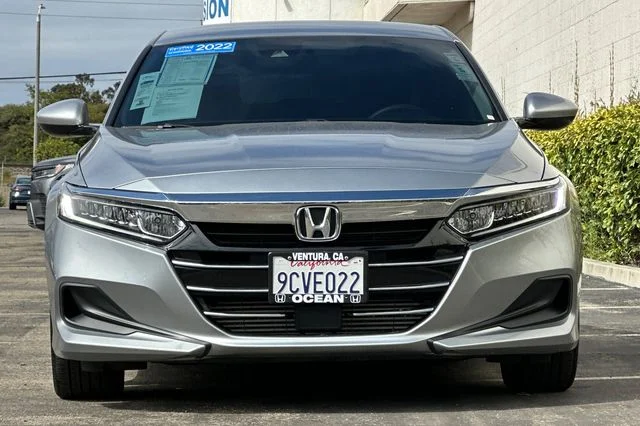Certified Used 2022 Lunar Silver Metallic Honda LX image 9
