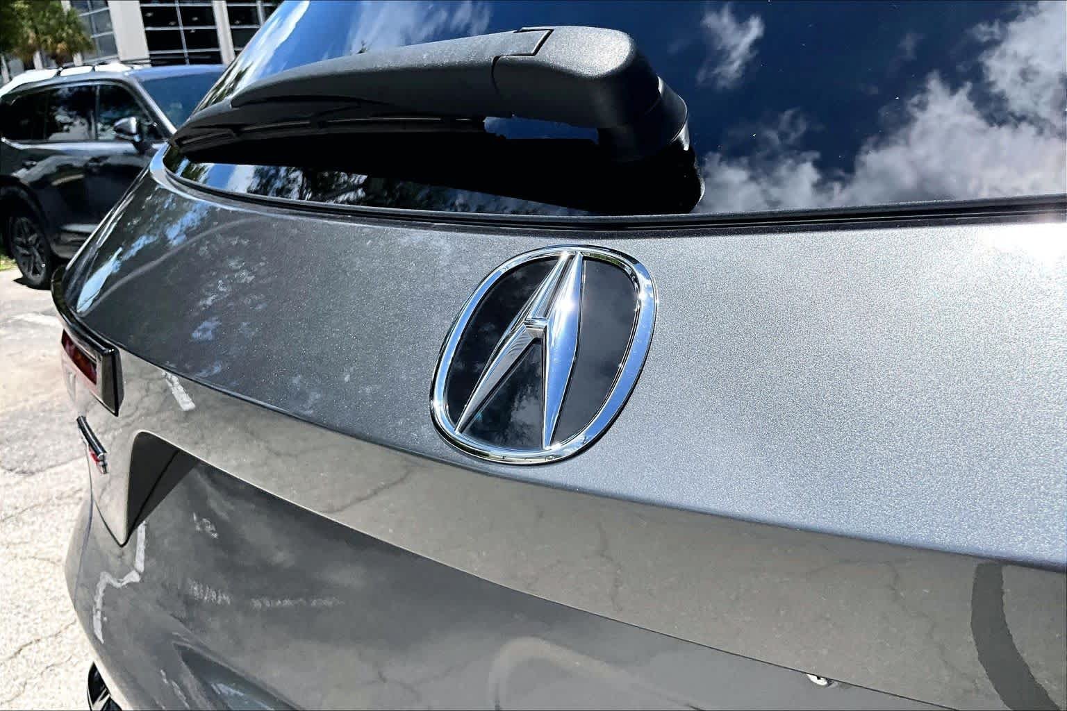 Used 2022 Liquid Carbon Metallic Acura Type S image 30