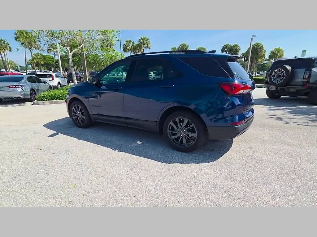 Used 2022 Blue Glow Metallic Chevrolet RS image 44