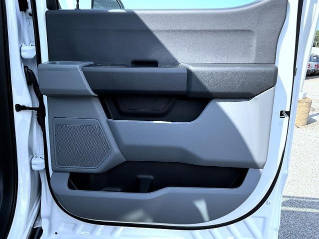 New 2026 Oxford White Ford XL image 45