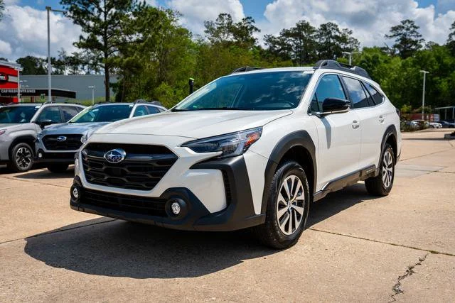Certified Used 2025 Crystal White Pearl Subaru Premium image 11