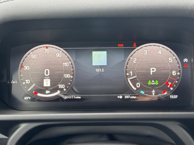 New 2026 Carpathian Grey Land Rover S image 25