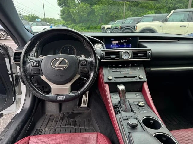 Used 2017 White Lexus 200t image 15