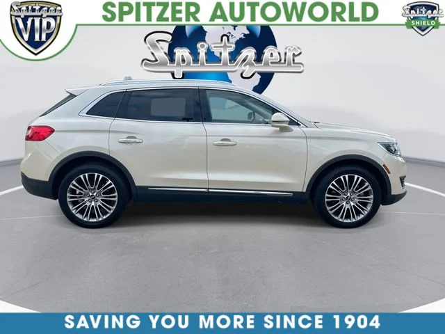 Used 2018  Lincoln Reserve image 10