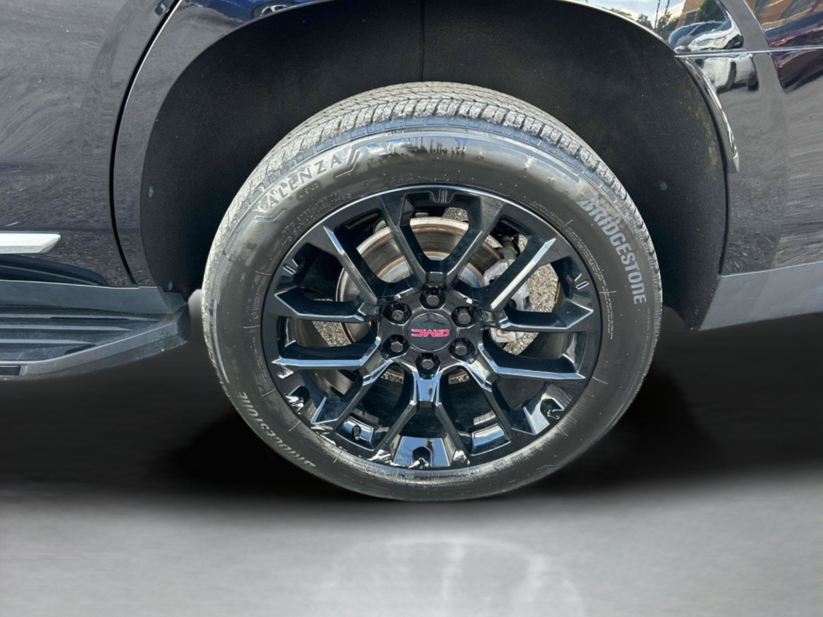 Used 2023 Onyx Black GMC Denali image 44
