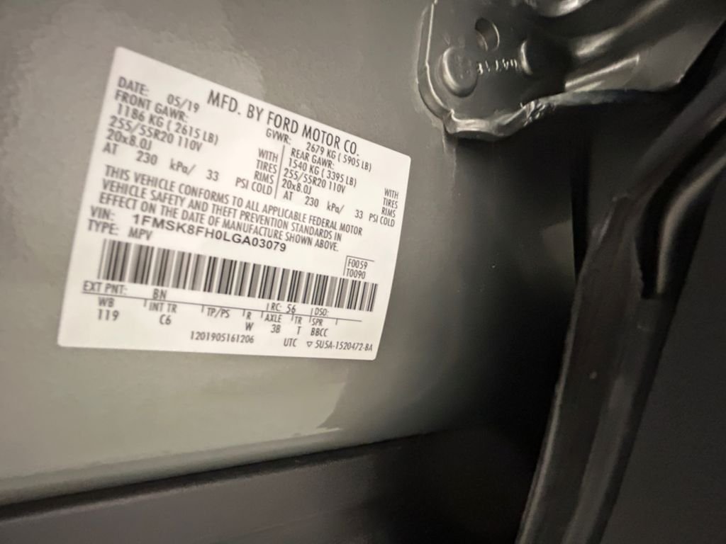 Used 2020 Green Ford Limited image 20