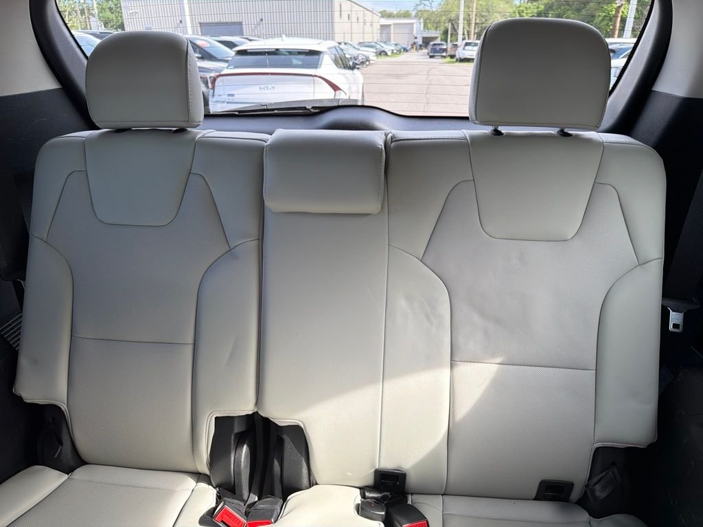 Certified Used 2023 Gray Kia S image 25