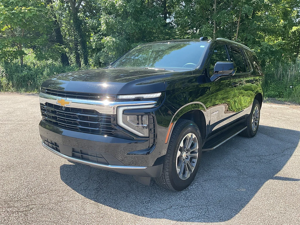 Used 2025 Black Chevrolet LS image 3