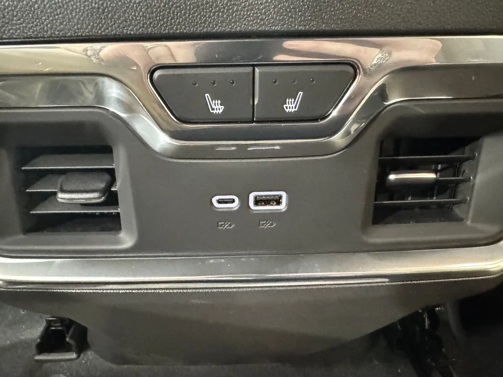 New 2026 Onyx Black GMC SLT image 13