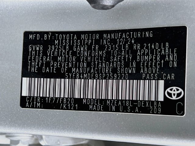 2025 Toyota Corolla LE - Photo 26