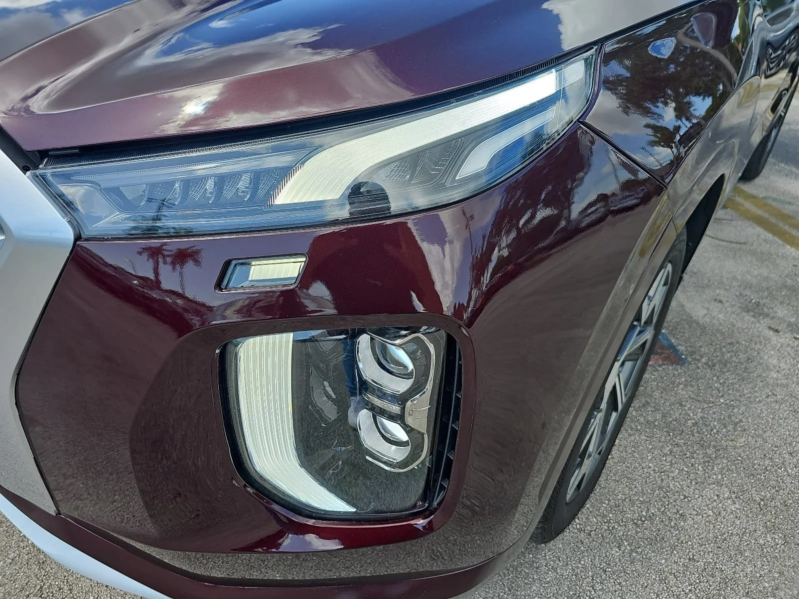 Used 2022 Red Hyundai Calligraphy image 31