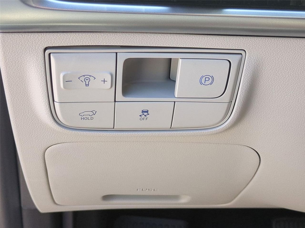 New 2026 Ecotronic Gray Hyundai Limited FWD image 24