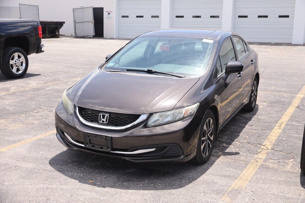Used 2014 Crystal Black Pearl Honda 4dr CVT EX image 4