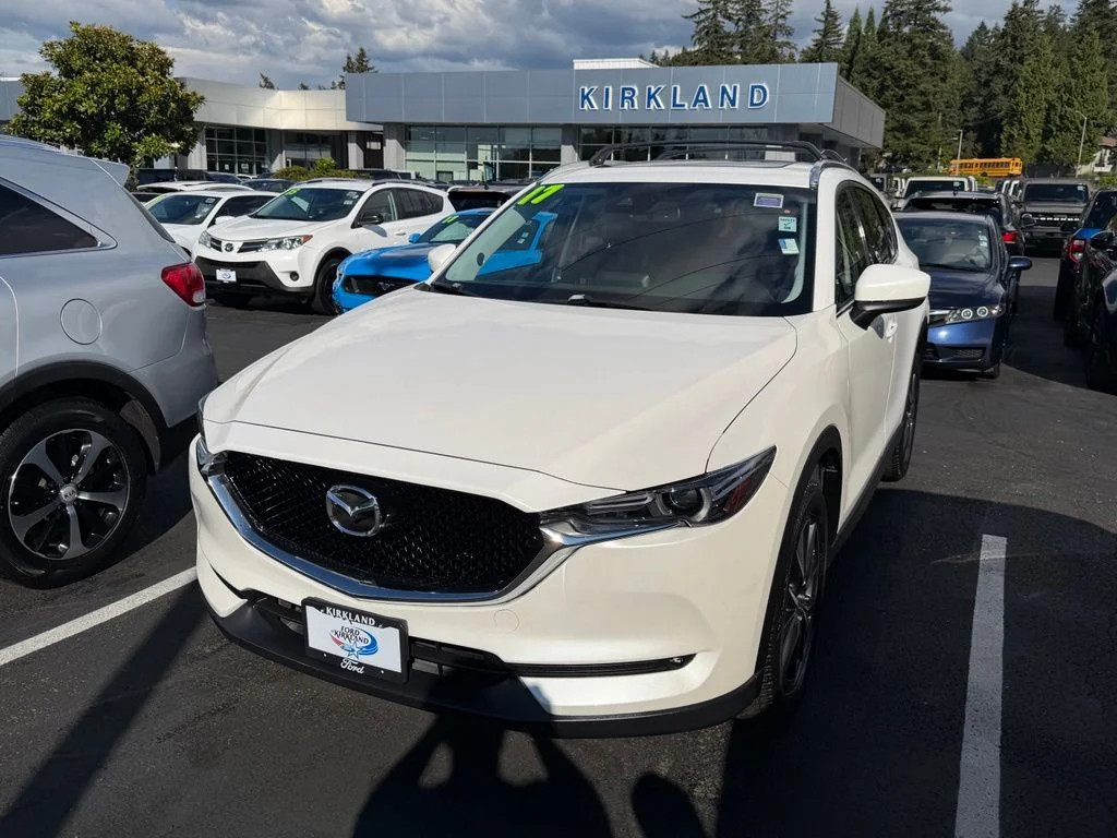 Used 2017 Snowflake White Pearl Metallic Mazda Grand Select image 4