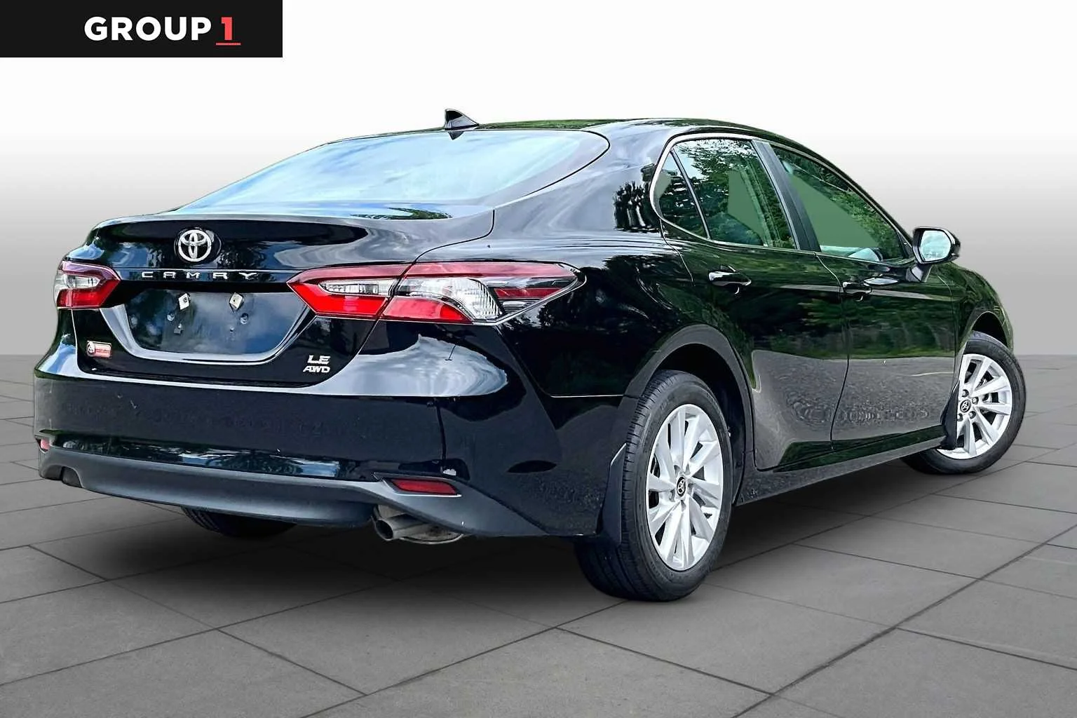 Used 2023 Midnight Black Metallic Toyota LE image 13