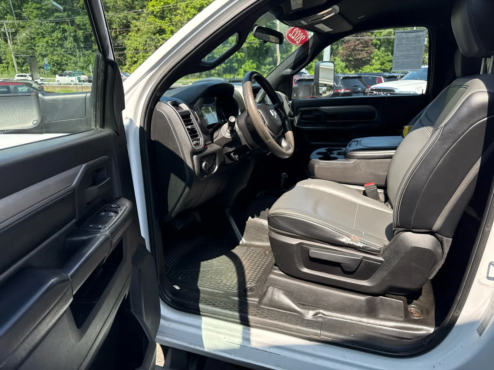 Used 2022 Bright White Clearcoat Ram Tradesman image 9