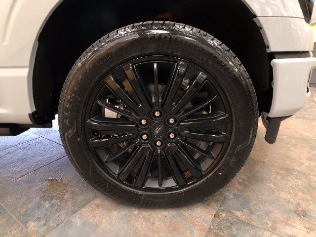 New 2026 Avalanche Ford Platinum® image 9