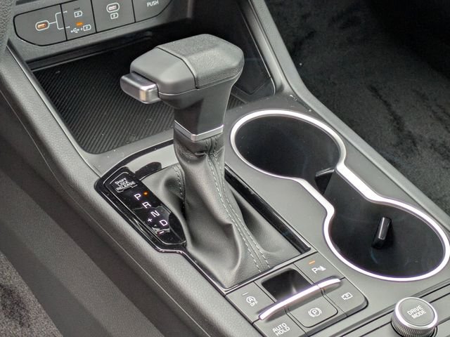 2026 Kia K5 LXS - Photo 21