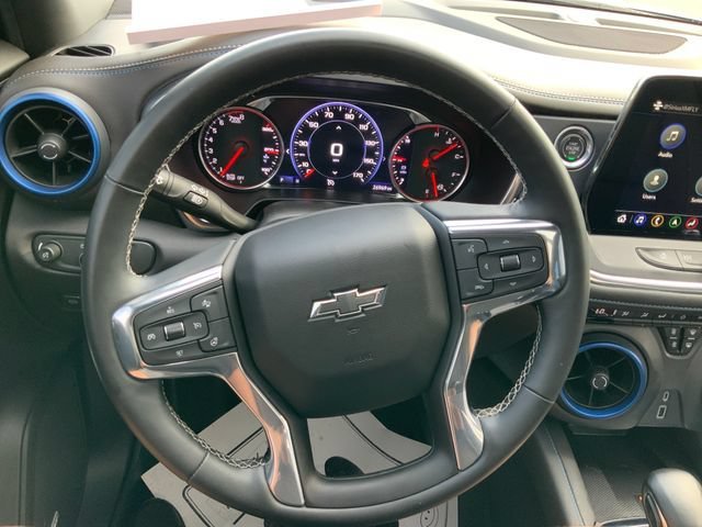 Used 2023 STERLING GRAY METALLIC Chevrolet RS image 21