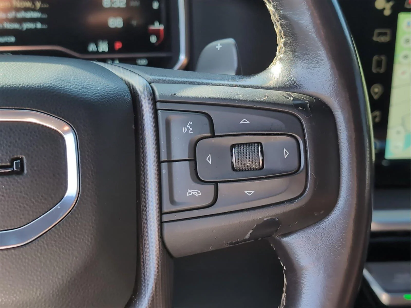 Used 2022 Onyx Black GMC Denali Ultimate image 26