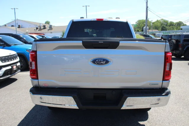 Used 2021 Silver Ford XLT image 26