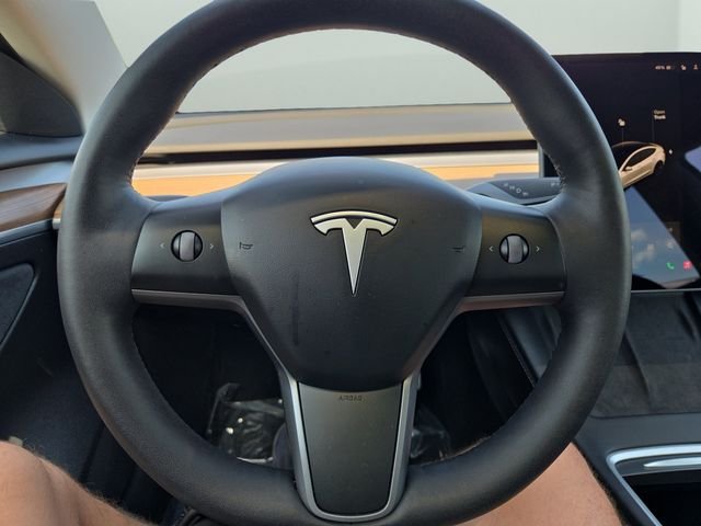 Used 2022 Pearl White Multi-Coat Tesla Long Range image 21