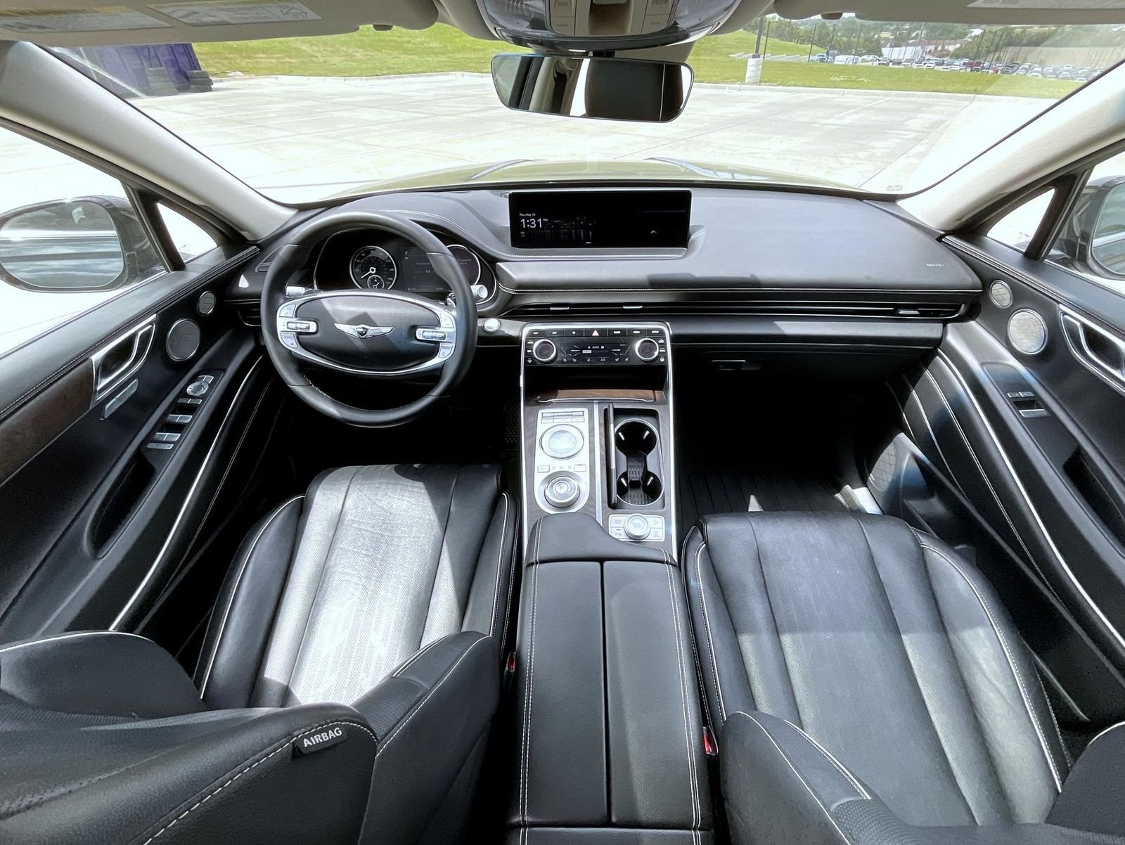 Used 2021 Black Genesis 2.5T image 15