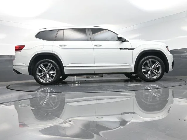 Used 2019 White Volkswagen 3.6L V6 SE image 57