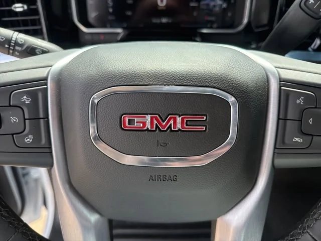 New 2026 Summit White GMC SLE image 23