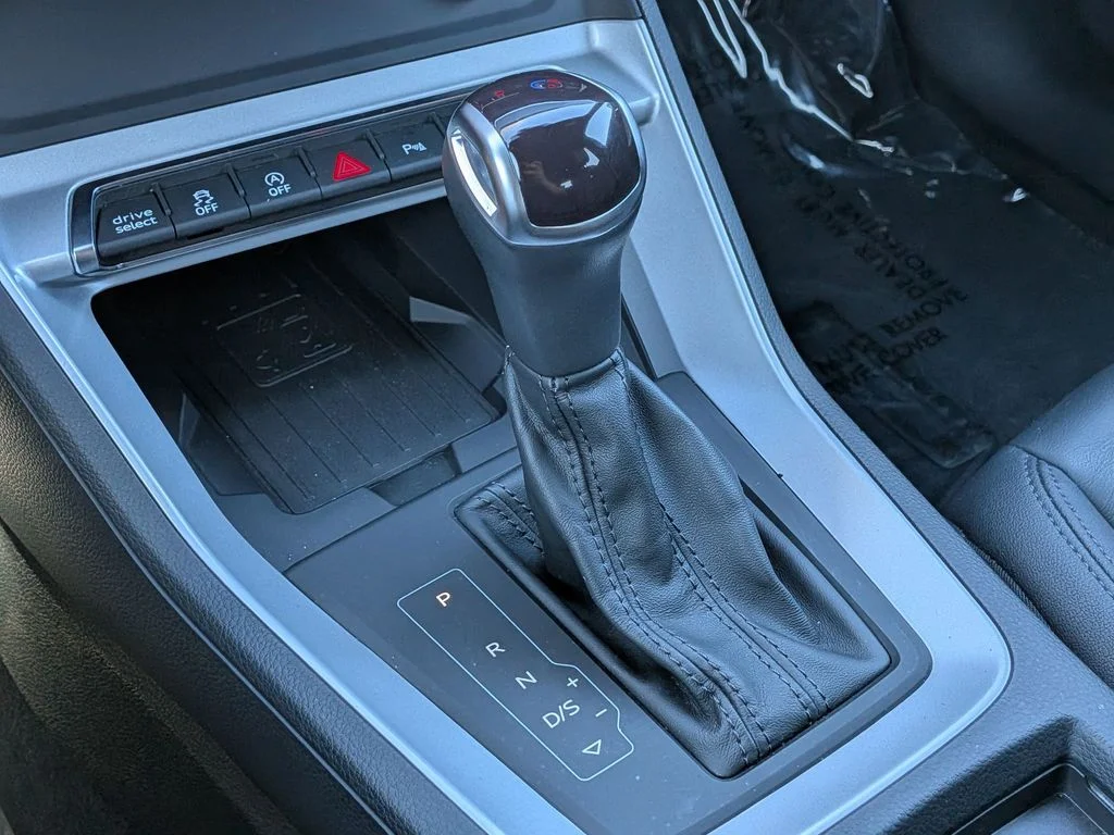 Used 2022 Blue Audi Premium Plus image 20