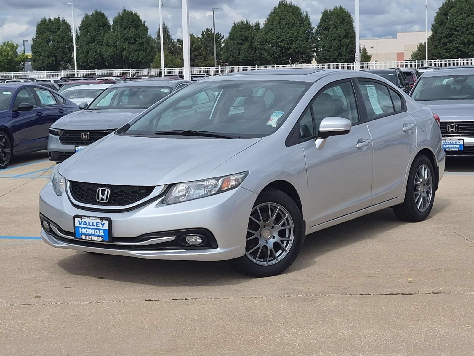 Used 2014 Honda Civic EX-L with VIN 19XFB2F90EE056931 for sale in Aurora, IL