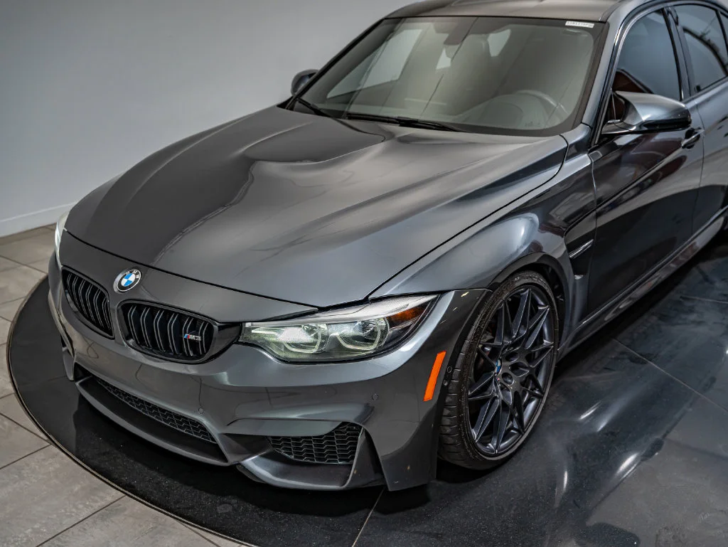 Used 2018 Mineral Gray Metallic BMW  image 16