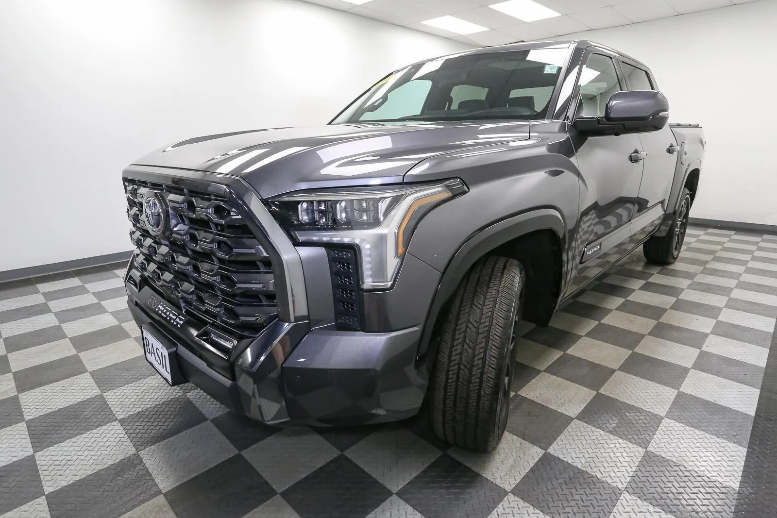 Used 2023 Magnetic Gray Metallic TOYOTA  image 4