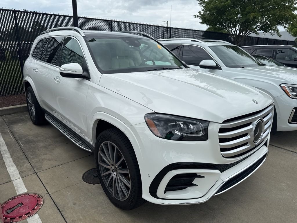 Used 2024 Polar White Mercedes-Benz GLS 580 image 2