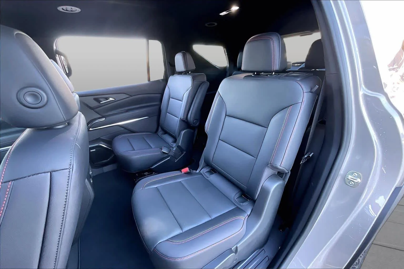 Used 2026 Sandstone Gray Chevrolet AWD Z71 image 19