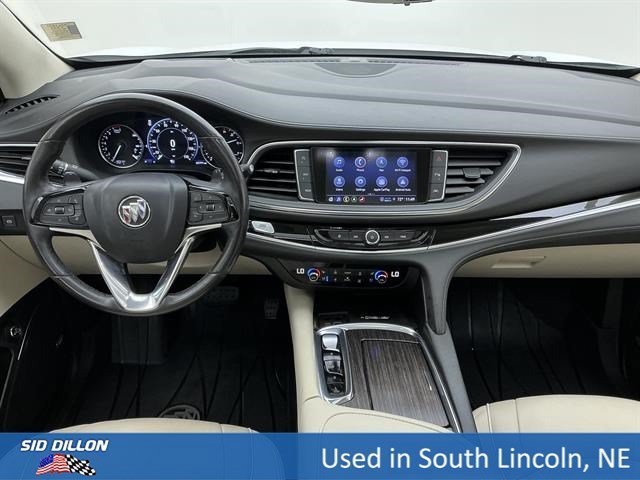 Used 2023 White Frost Tricoat Buick Avenir image 20