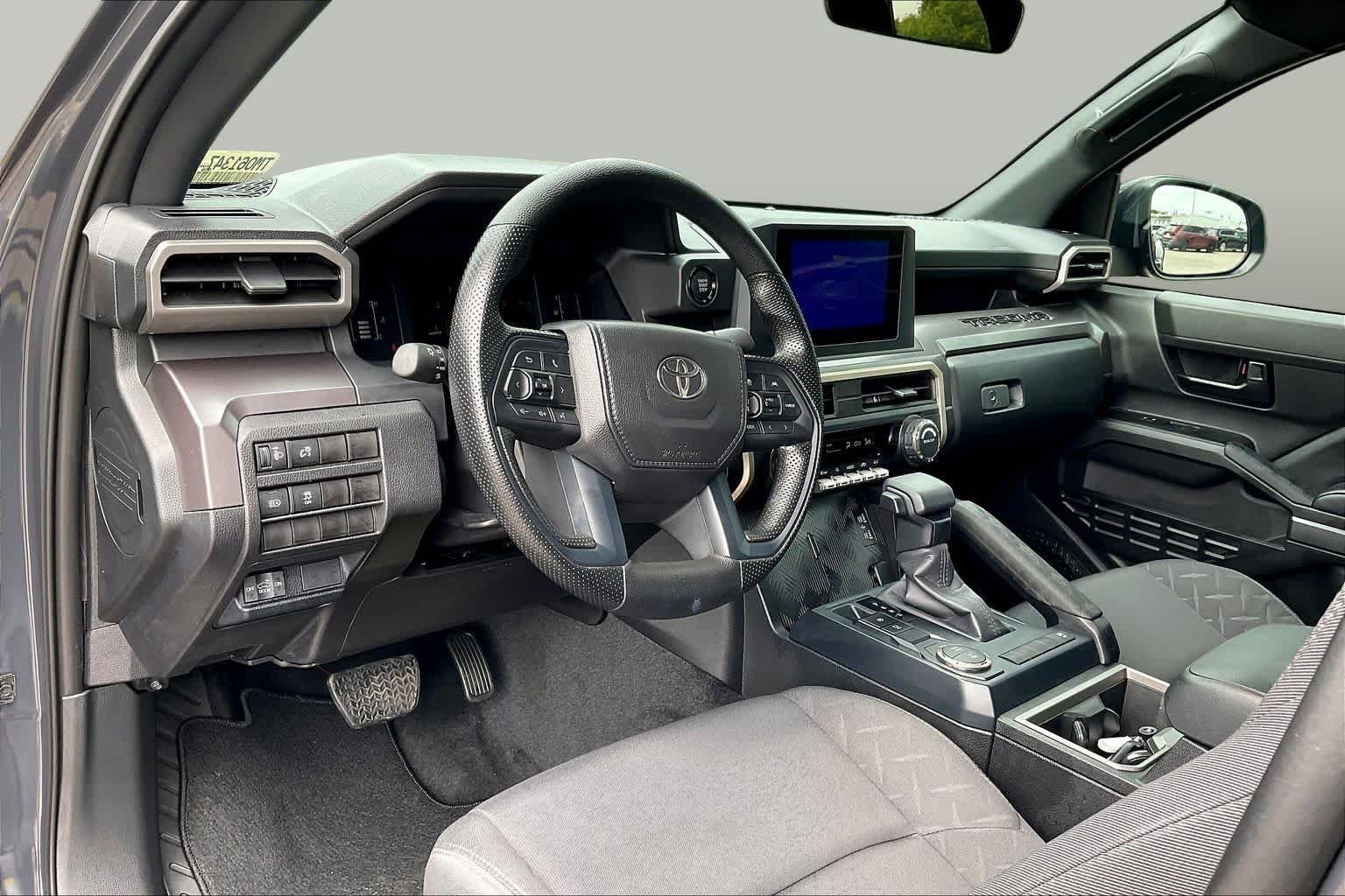 Used 2026 Underground Toyota SR5 image 17
