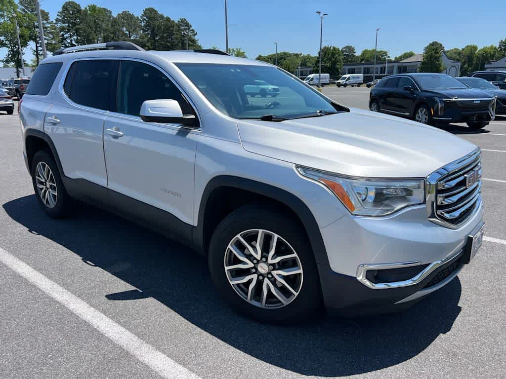 2017 GMC Acadia SLE-2 AWD's photo