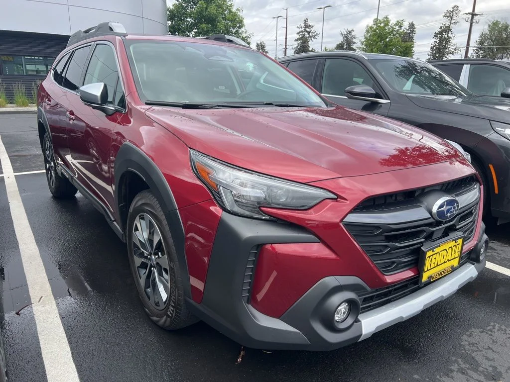 2025 Subaru Outback Touring XT's photo