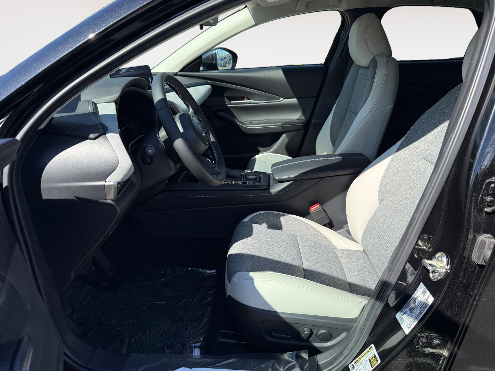 2026 Mazda CX-30 Aire Edition - Photo 10