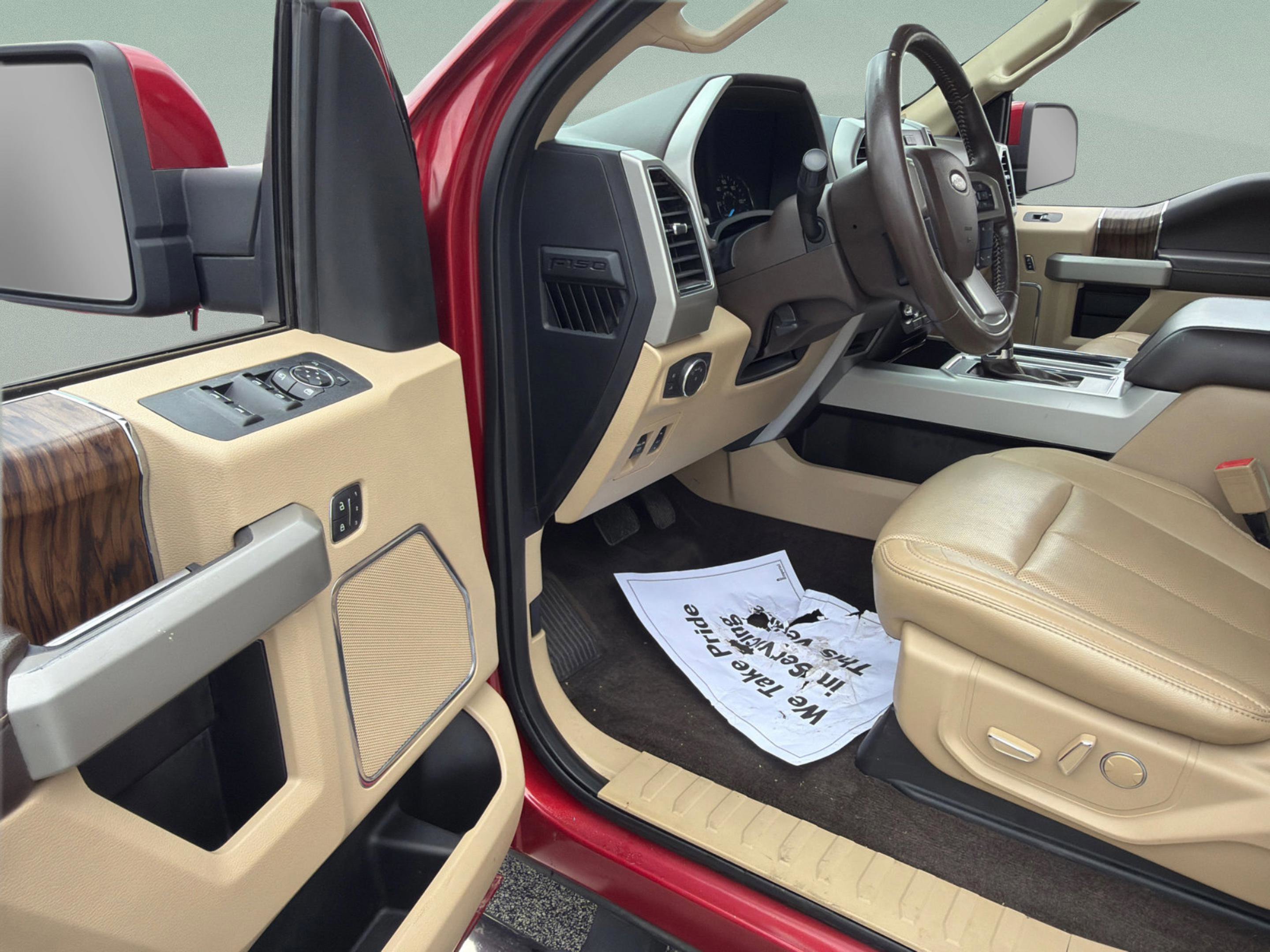 Used 2018 Ruby Red Metallic Ford LARIAT image 21