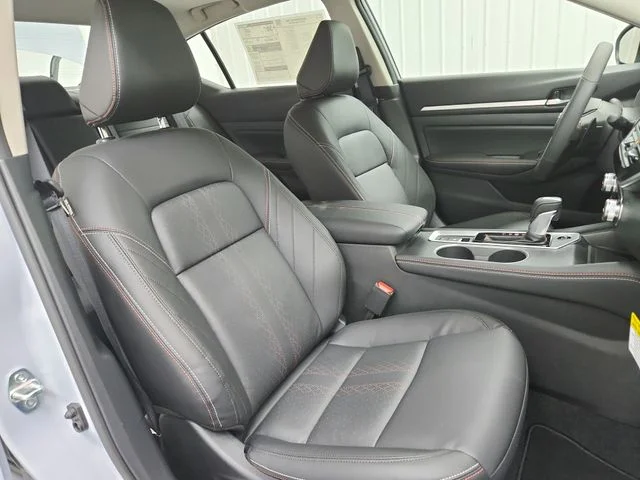 New 2026 Gray Nissan 2.5 SR image 41