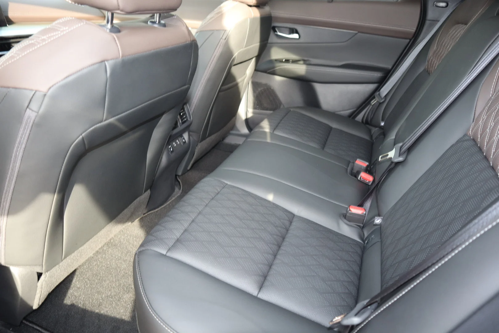2026 Nissan Murano Platinum - Photo 17
