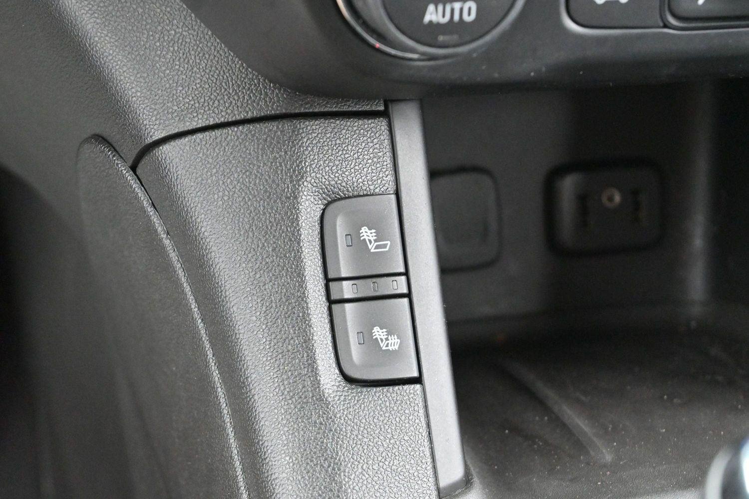 Used 2019 Summit White GMC SLT image 25